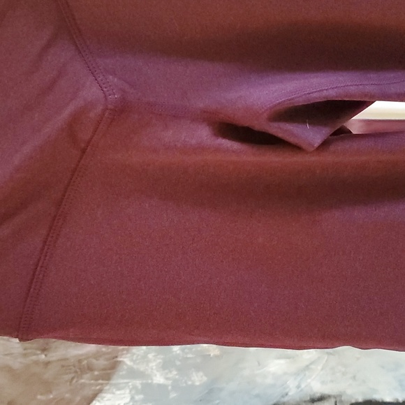 NWT Jenni Full Length Leggings Cross Band Front Plum Wine Women XS - Picture 2 of 12